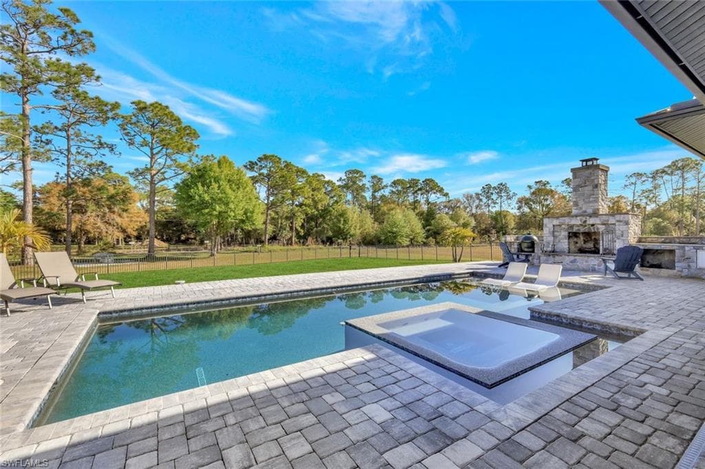 14051 BINGHAMPTON DR, FORT MYERS FL 33905-38