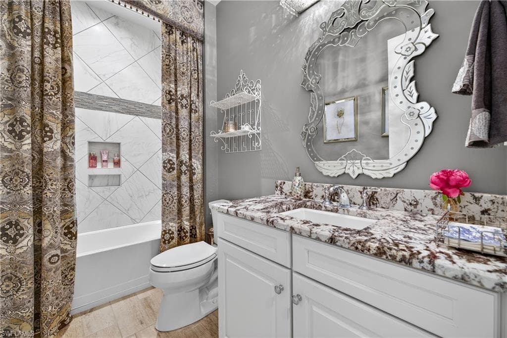 23268 Sanabria LOOP, BONITA SPRINGS FL 34135-31