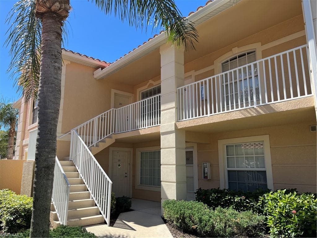26680 Bonita Fairways BLVD # 201, BONITA SPRINGS FL 34135-1