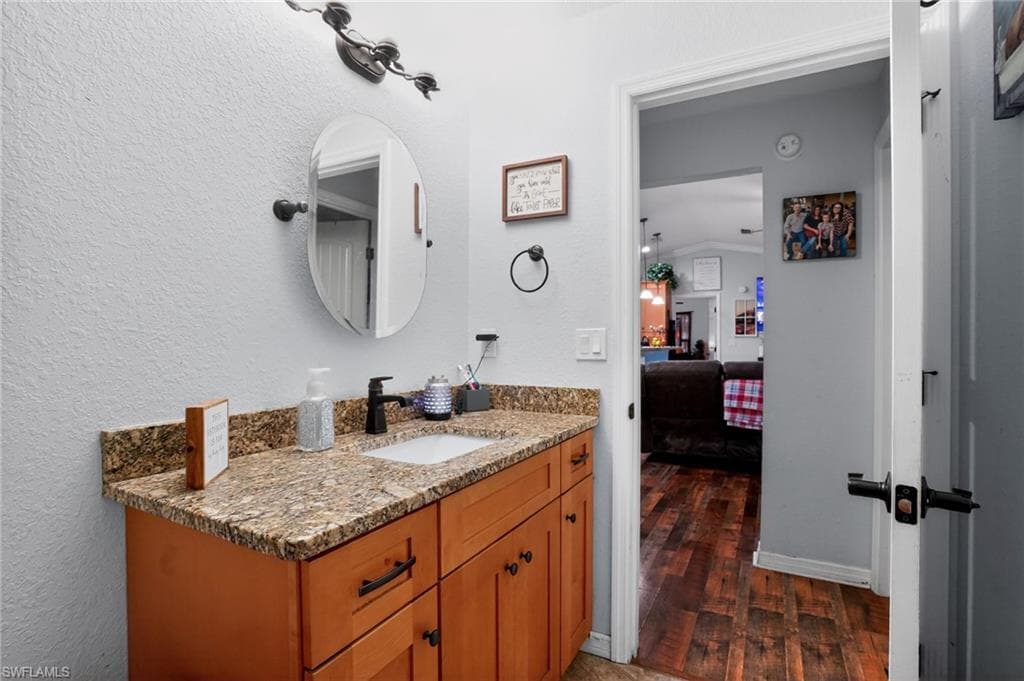 601 Renault AVE, SEBRING FL 33872-45