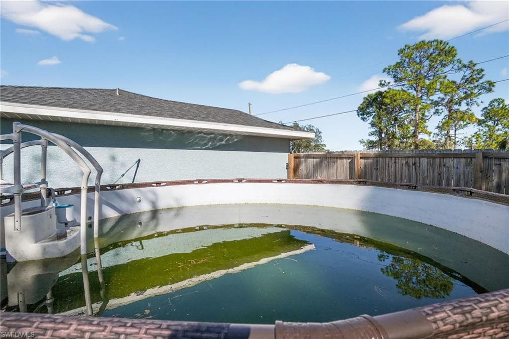 601 Renault AVE, SEBRING FL 33872-10