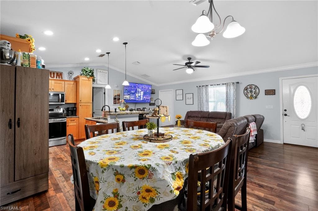 601 Renault AVE, SEBRING FL 33872-30