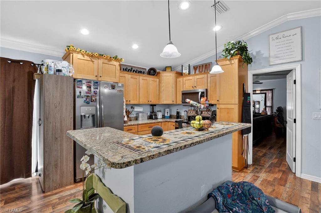 601 Renault AVE, SEBRING FL 33872-28