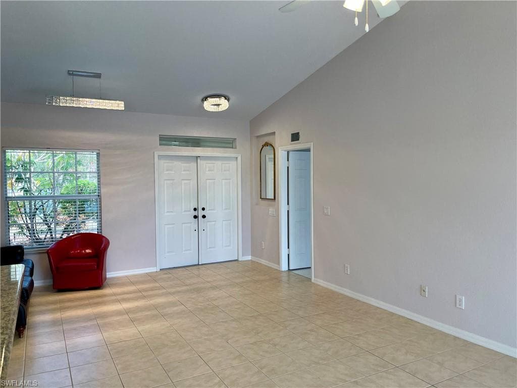 2895 Orange Grove TRL, NAPLES FL 34120-32