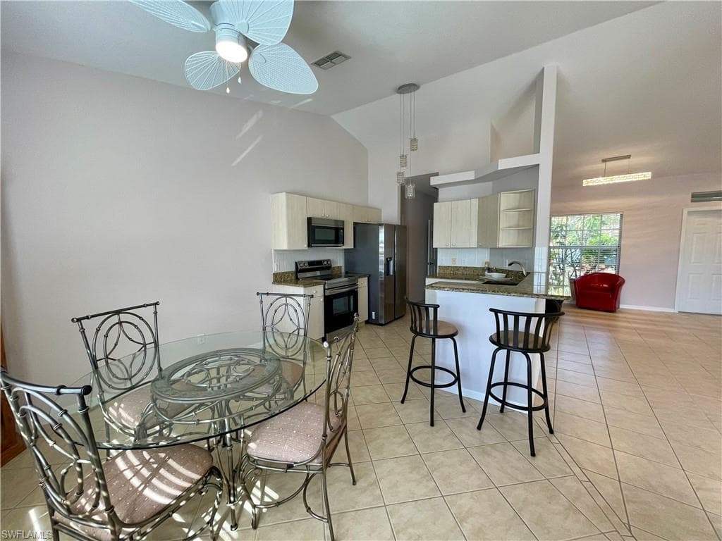 2895 Orange Grove TRL, NAPLES FL 34120-7