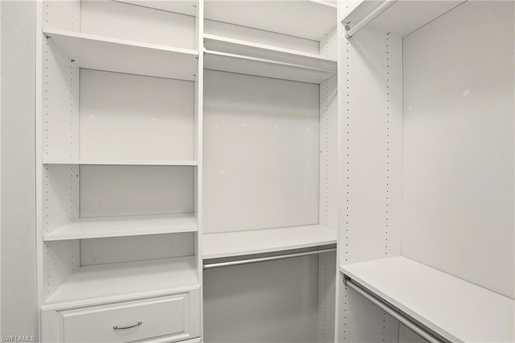 8554 Big Mangrove DR, FORT MYERS FL 33908-22