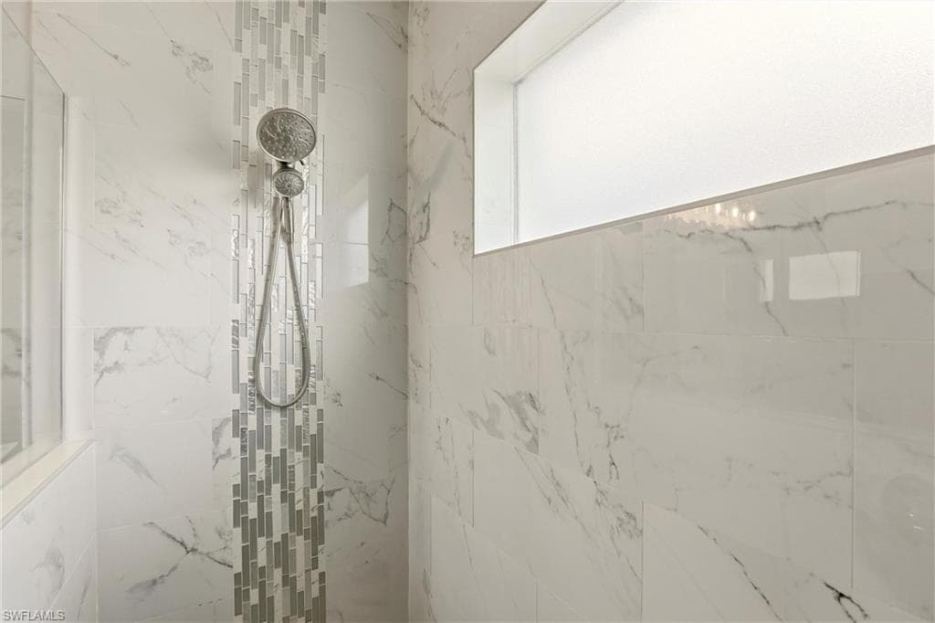 8554 Big Mangrove DR, FORT MYERS FL 33908-25