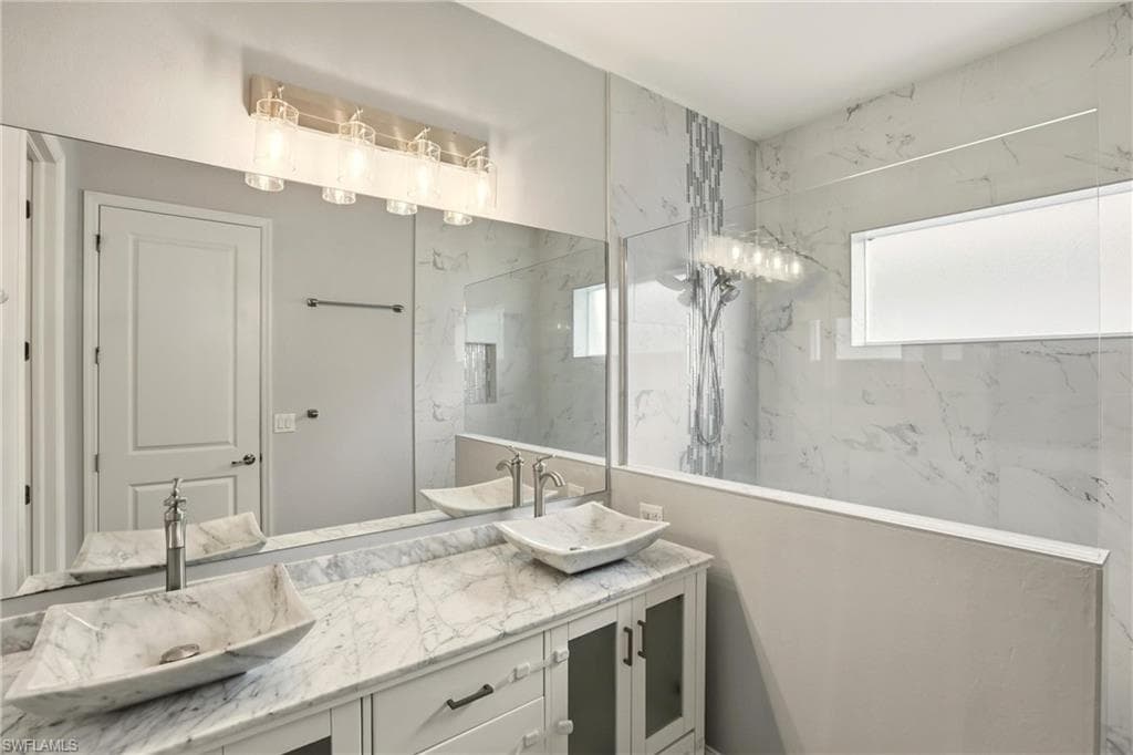 8554 Big Mangrove DR, FORT MYERS FL 33908-24