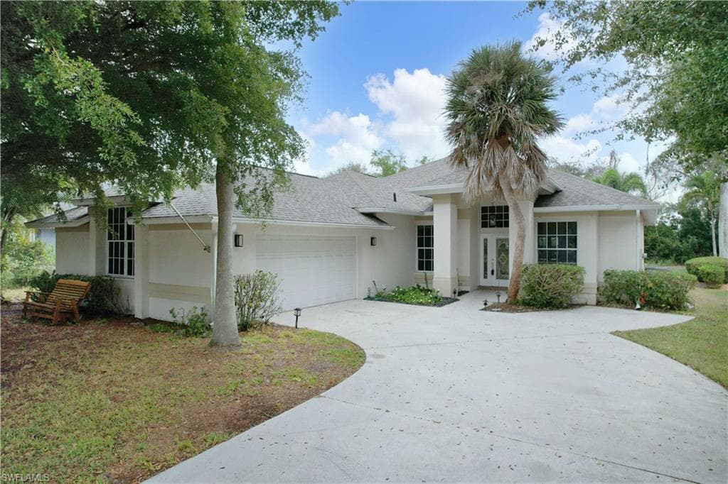 1580 Argyle DR-1