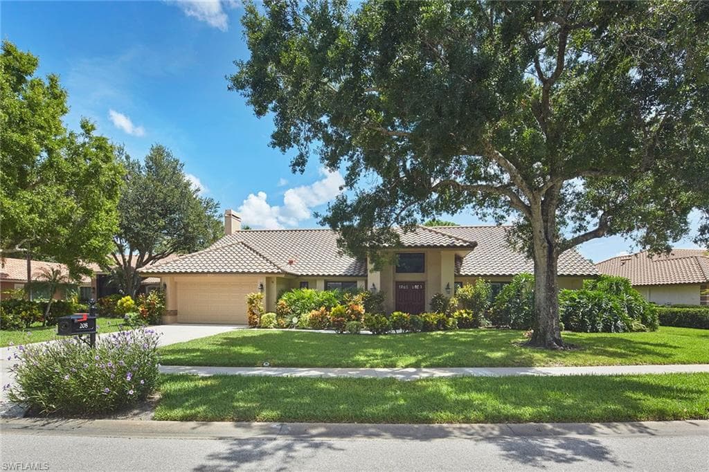 208 Silverado DR-1