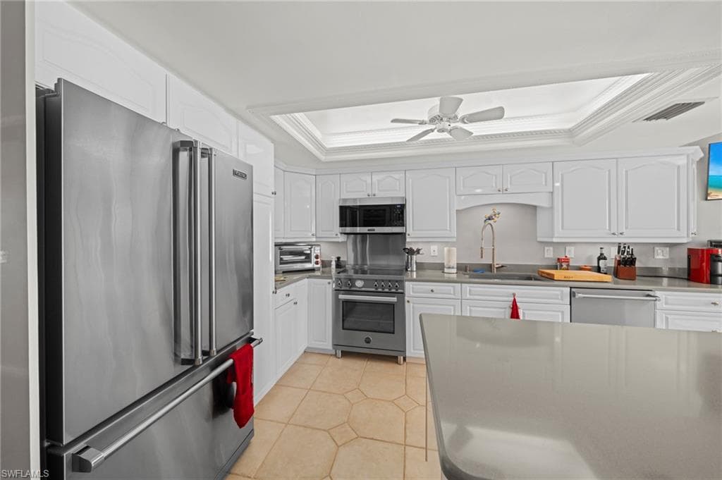 4013 SE 20th PL # 401, CAPE CORAL FL 33904-8