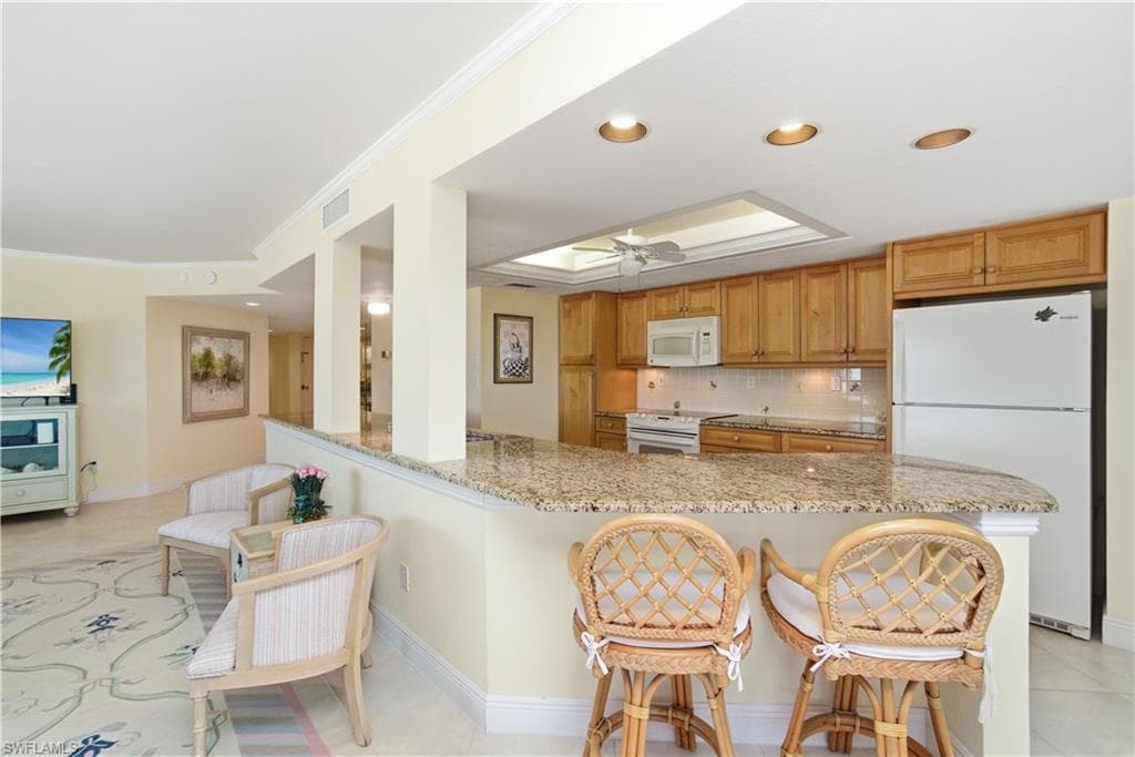 26130 Hickory BLVD # 5A, BONITA SPRINGS FL 34134-12