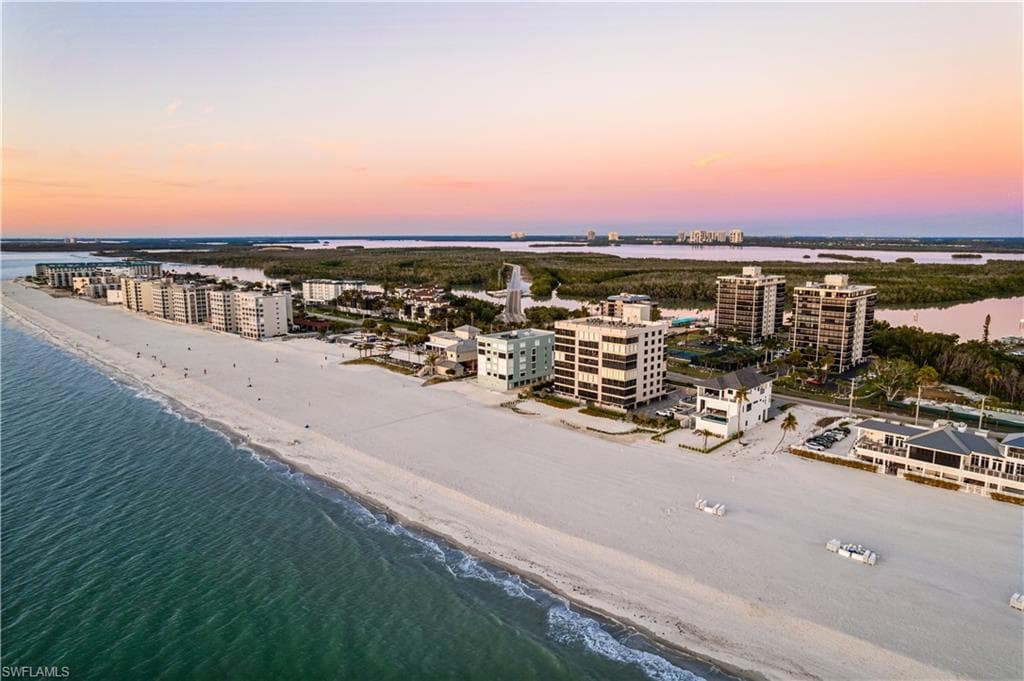 26130 Hickory BLVD # 5A, BONITA SPRINGS FL 34134-4