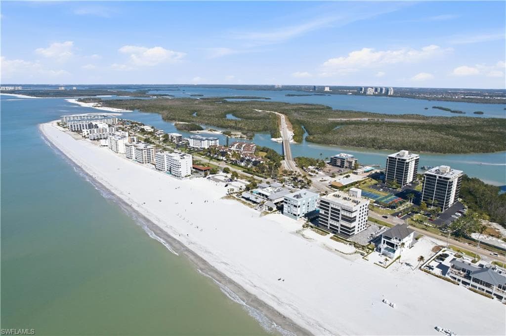 26130 Hickory BLVD # 5A, BONITA SPRINGS FL 34134-33