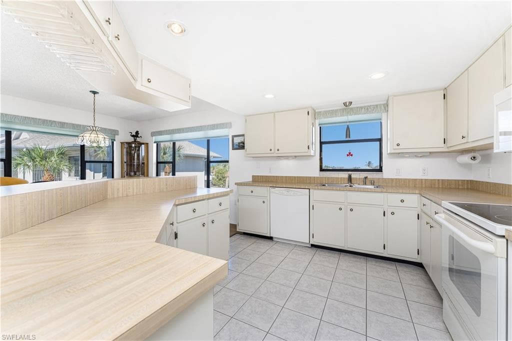 3245 Sugarloaf Key RD # 24C, PUNTA GORDA FL 33955-16