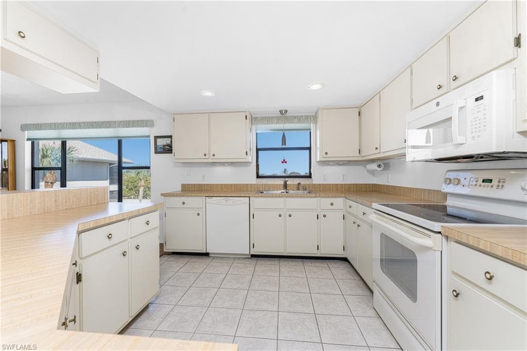 3245 Sugarloaf Key RD # 24C, PUNTA GORDA FL 33955-15