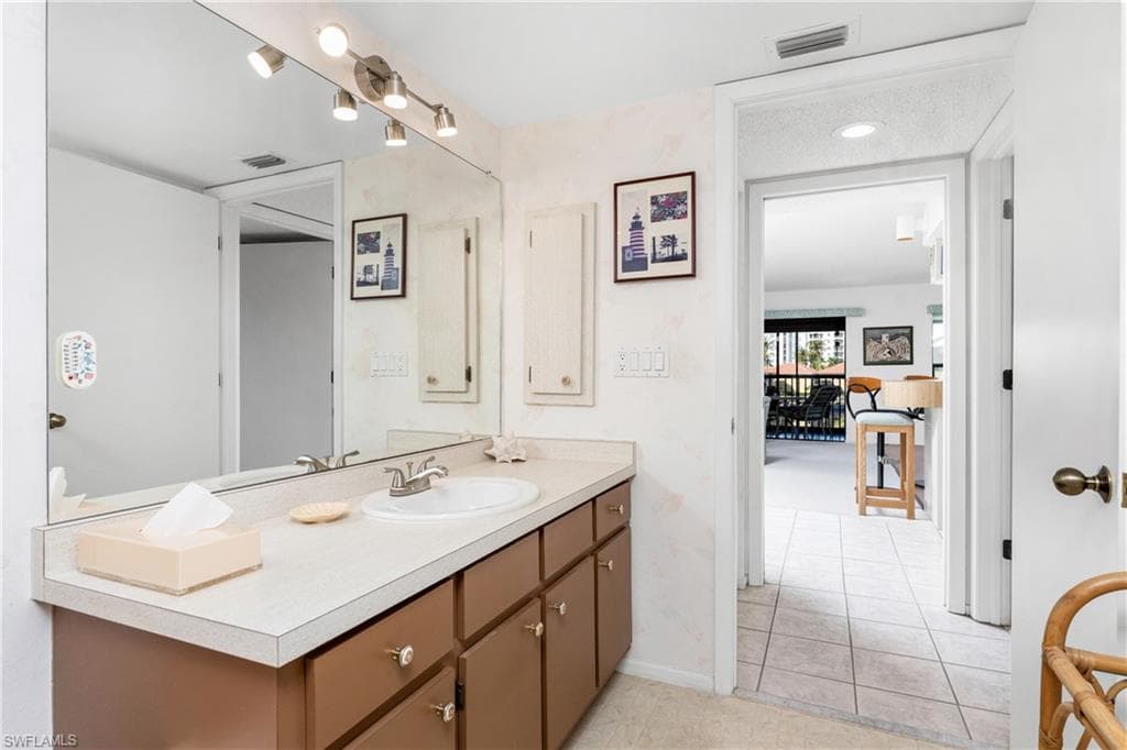 3245 Sugarloaf Key RD # 24C, PUNTA GORDA FL 33955-30