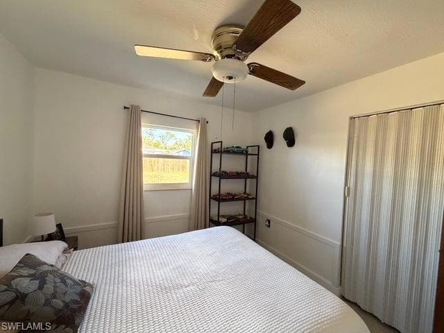 40 Victoria DR, NORTH FORT MYERS FL 33917-25