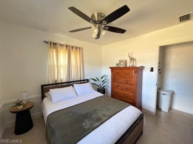 40 Victoria DR, NORTH FORT MYERS FL 33917-28