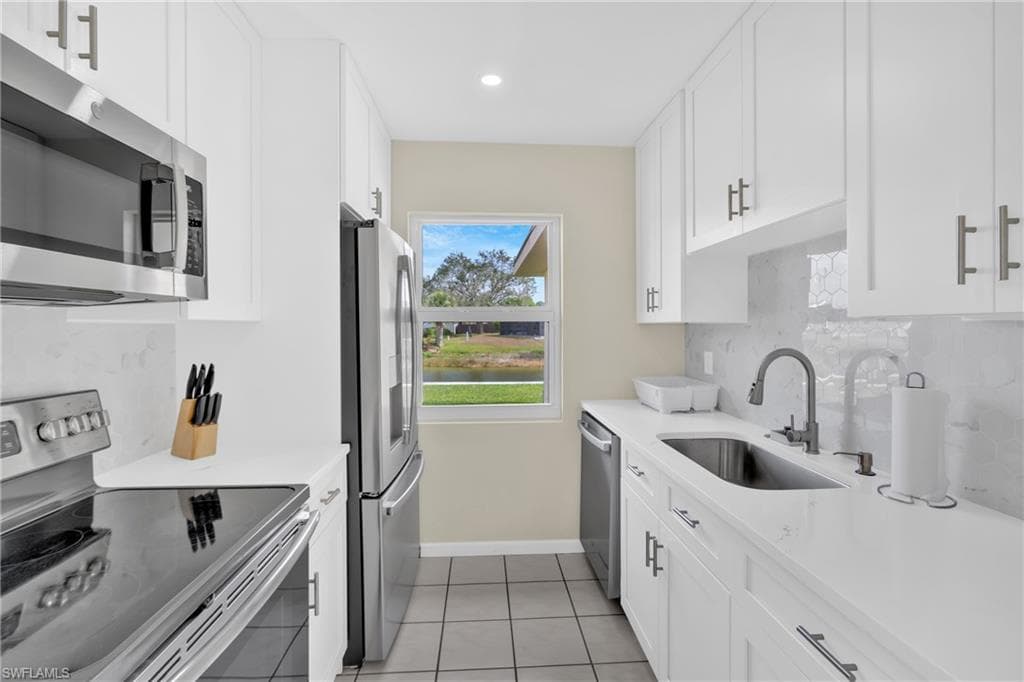 720 Joel BLVD-5