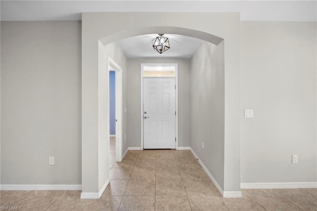 4290 dutchess park RD, FORT MYERS FL 33916-5