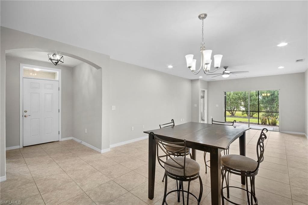 4290 dutchess park RD, FORT MYERS FL 33916-13