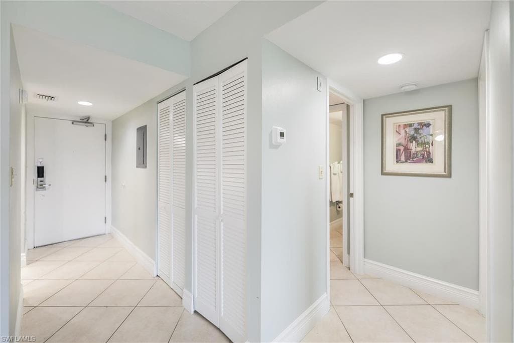 1501 Middle Gulf DR # G201, SANIBEL FL 33957-30