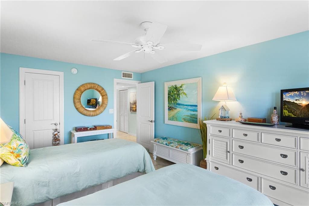 25720 Hickory BLVD 216 B-21