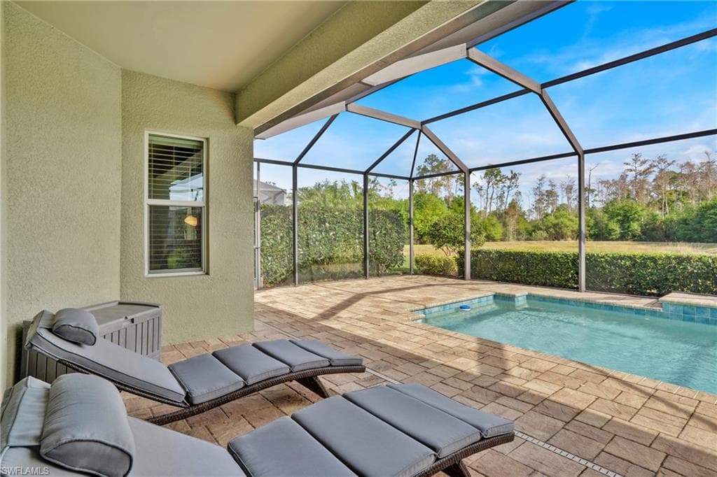 7530 Cypress Walk DR, FORT MYERS FL 33966-31