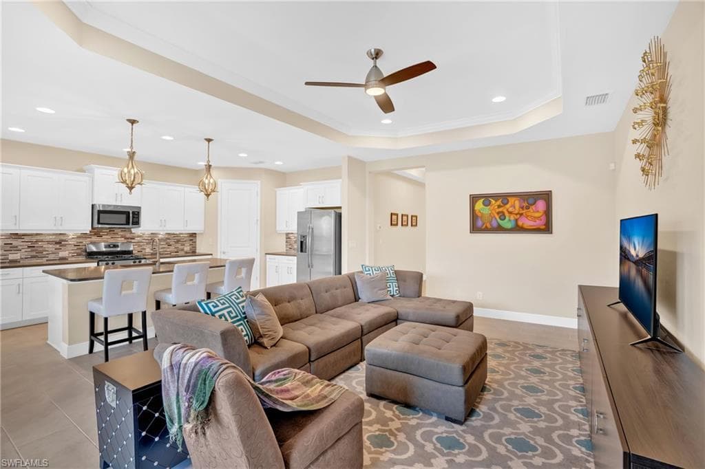 7530 Cypress Walk DR, FORT MYERS FL 33966-13