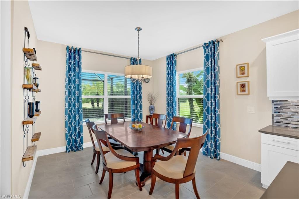 7530 Cypress Walk DR, FORT MYERS FL 33966-10