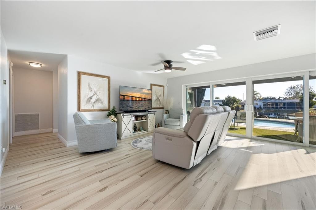 3113 SE 17 PL, CAPE CORAL FL 33904-1