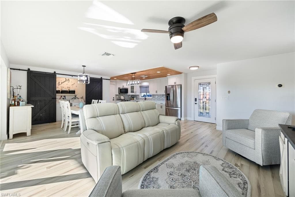 3113 SE 17 PL, CAPE CORAL FL 33904-5