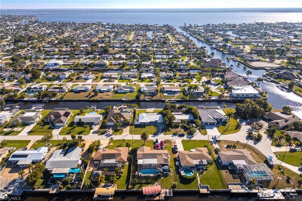 3113 SE 17 PL, CAPE CORAL FL 33904-30