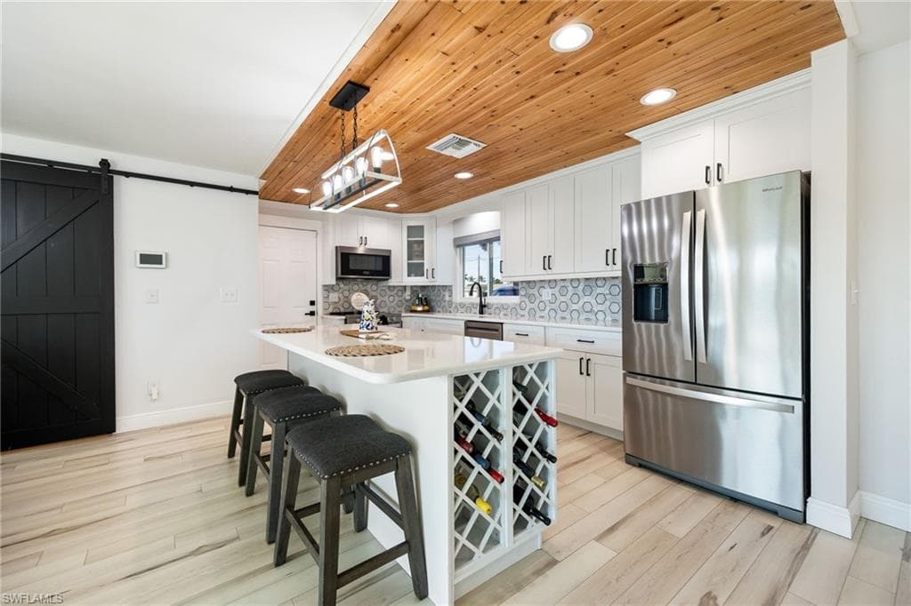 3113 SE 17 PL, CAPE CORAL FL 33904-7