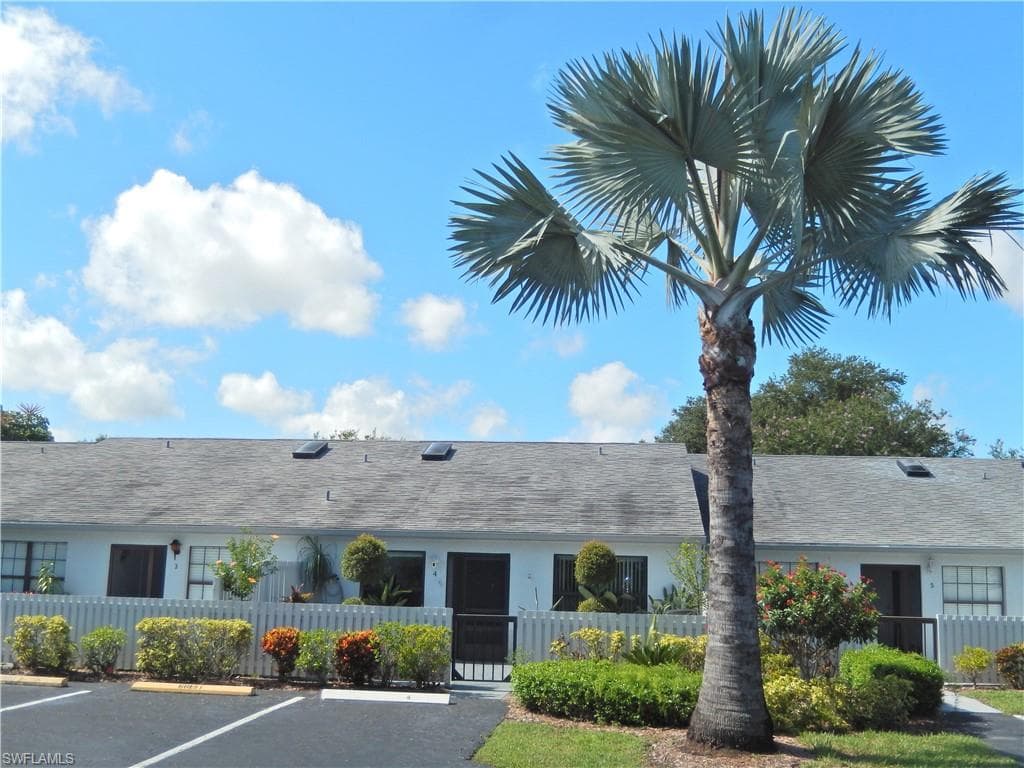 9620 Villa DR 4-1