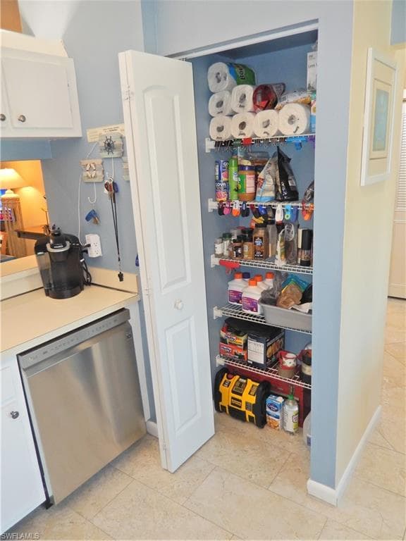 9620 Villa DR 4-12