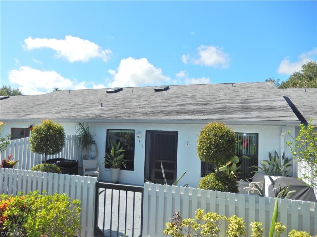 9620 Villa DR 4-2