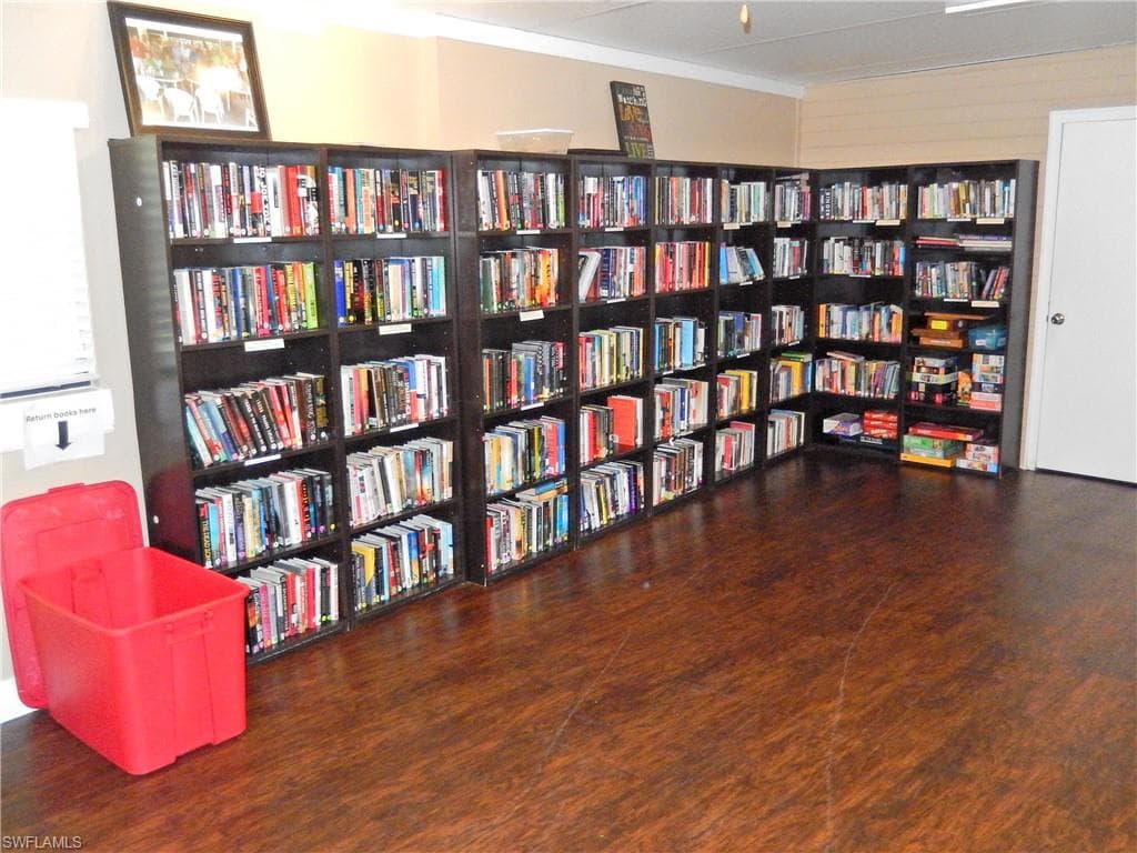 9620 Villa DR 4-35