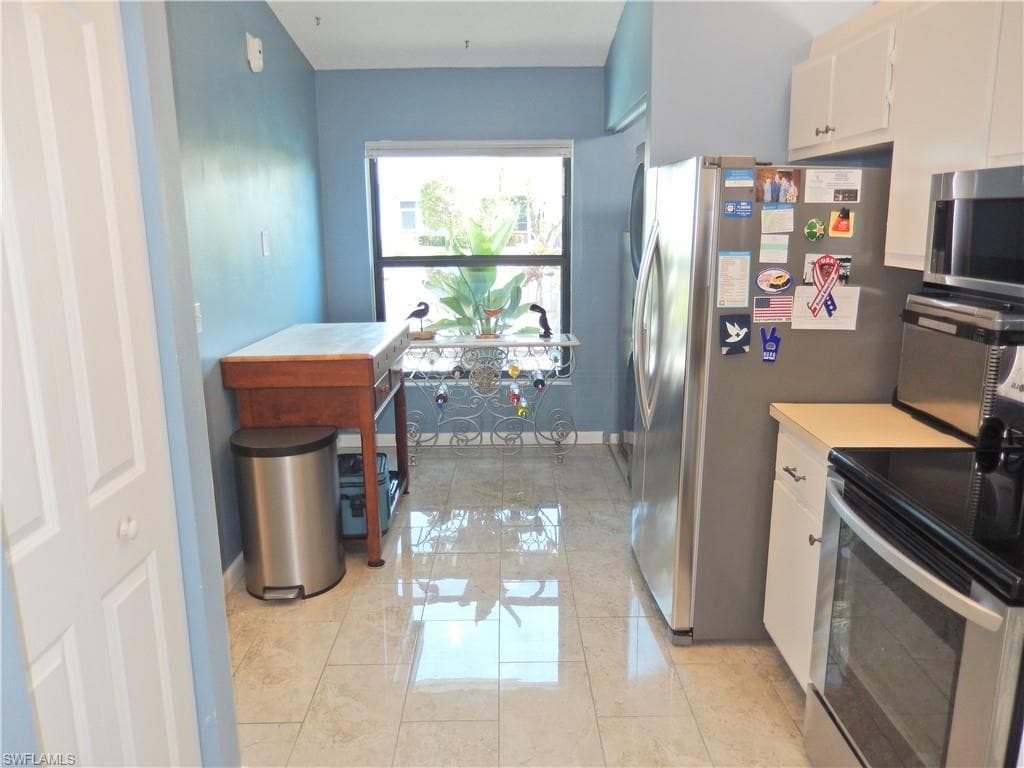 9620 Villa DR 4-9