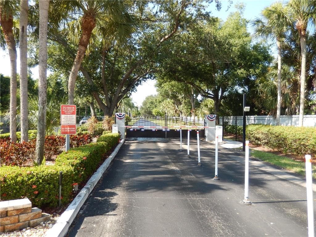 9620 Villa DR 4-47