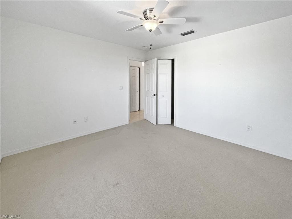 1004 SW 48th TER 203-9