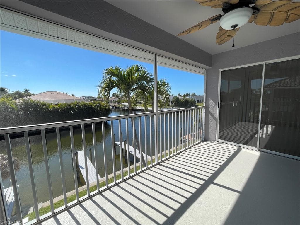 1004 SW 48th TER 203-10