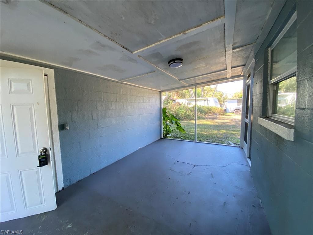 1539 Piney RD, NORTH FORT MYERS FL 33903-3