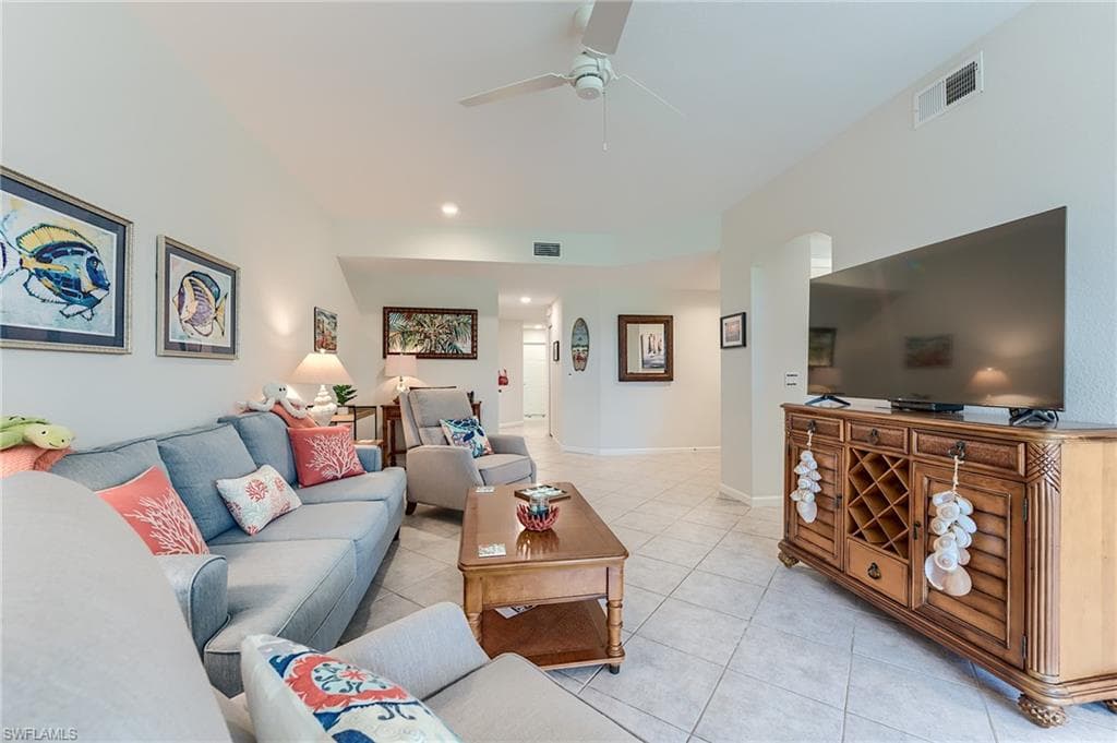 22971 Rosedale DR 101-11