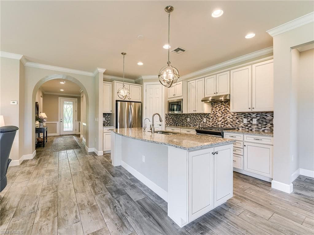 12044 Winfield CIR, FORT MYERS FL 33966-2