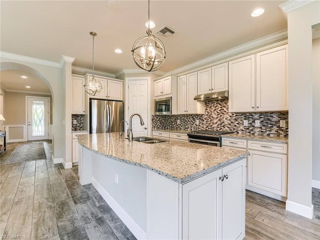 12044 Winfield CIR, FORT MYERS FL 33966-4