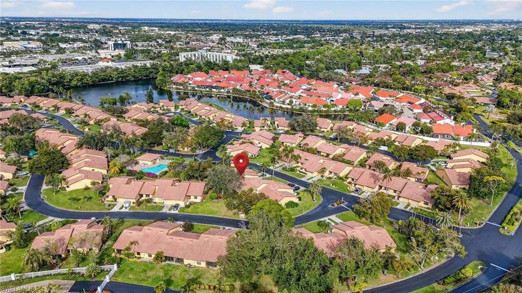 5365 Governors DR, FORT MYERS FL 33907-31