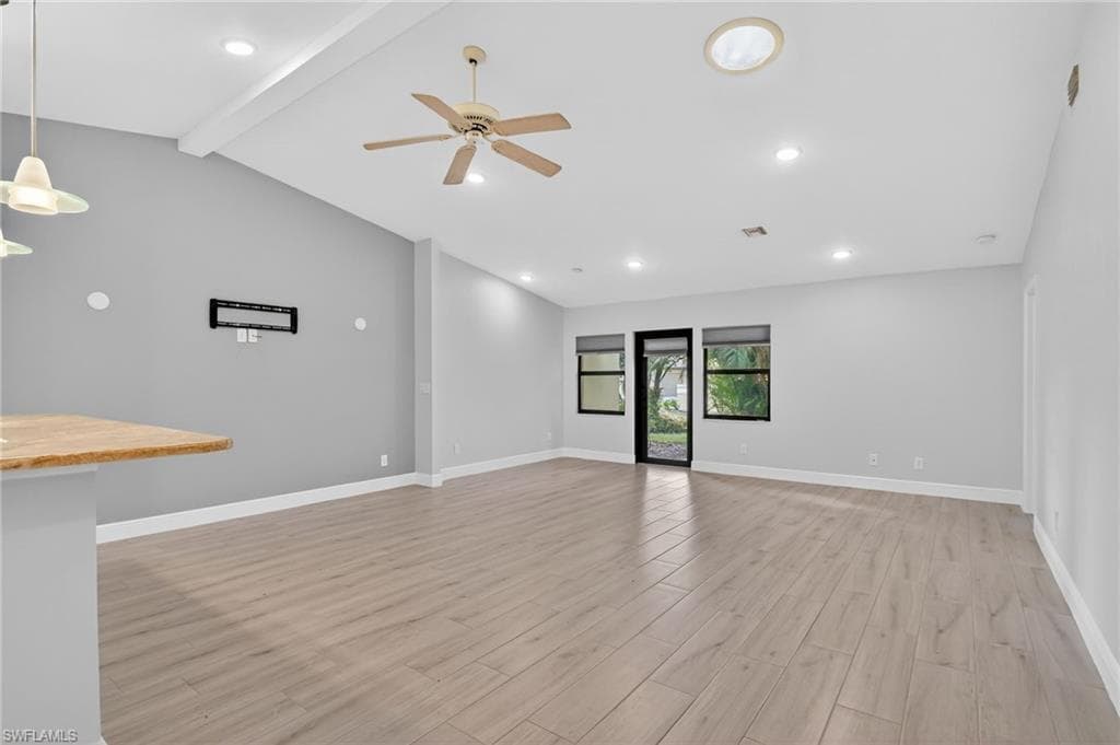 5365 Governors DR, FORT MYERS FL 33907-7