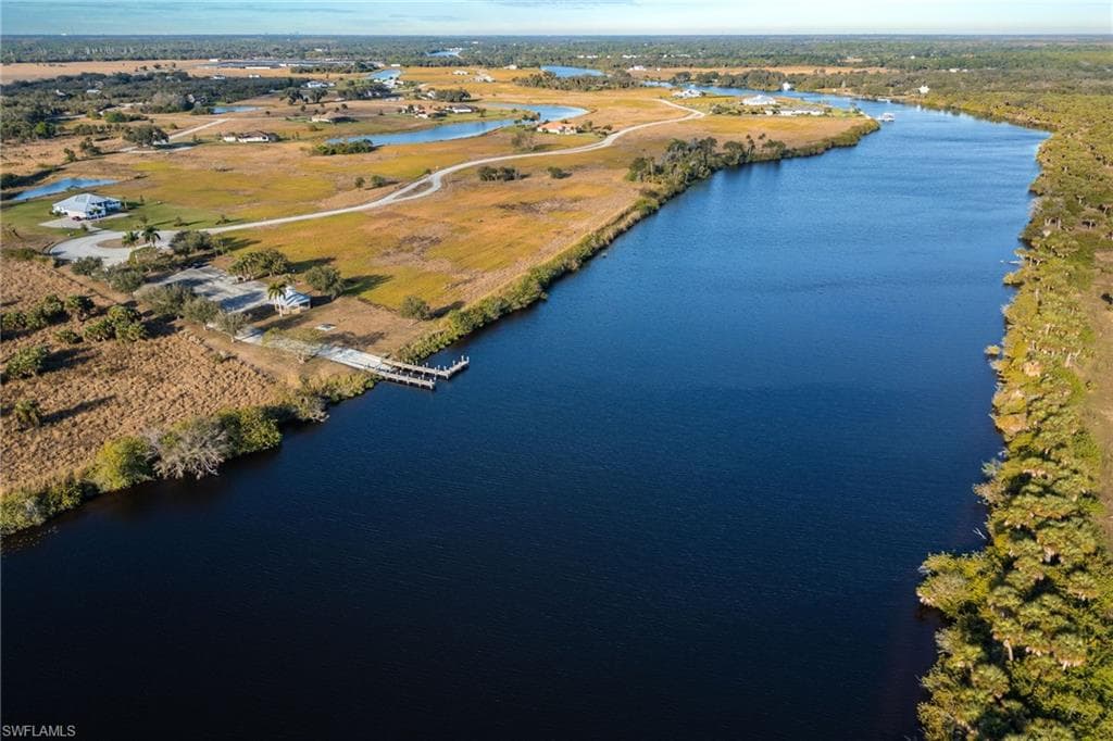 22912 Dayflower LN, ALVA FL 33920-43